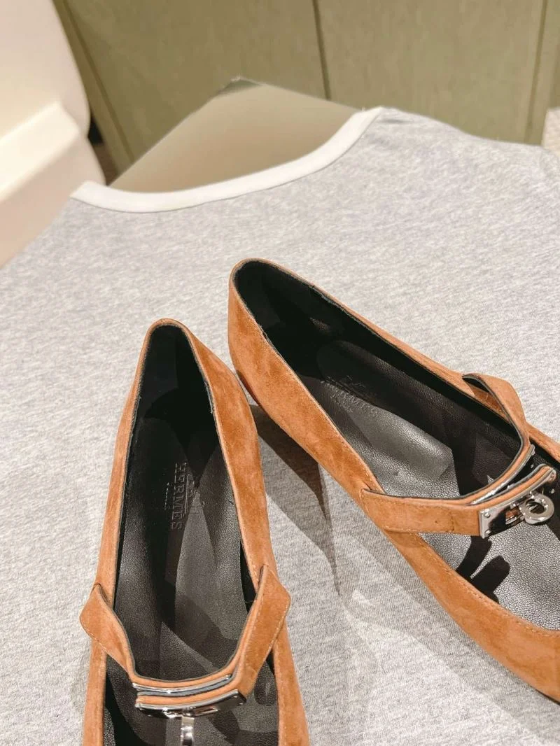 Classic Hermes Low Shoes 26757