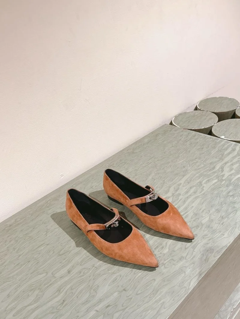 Classic Hermes Low Shoes 26757