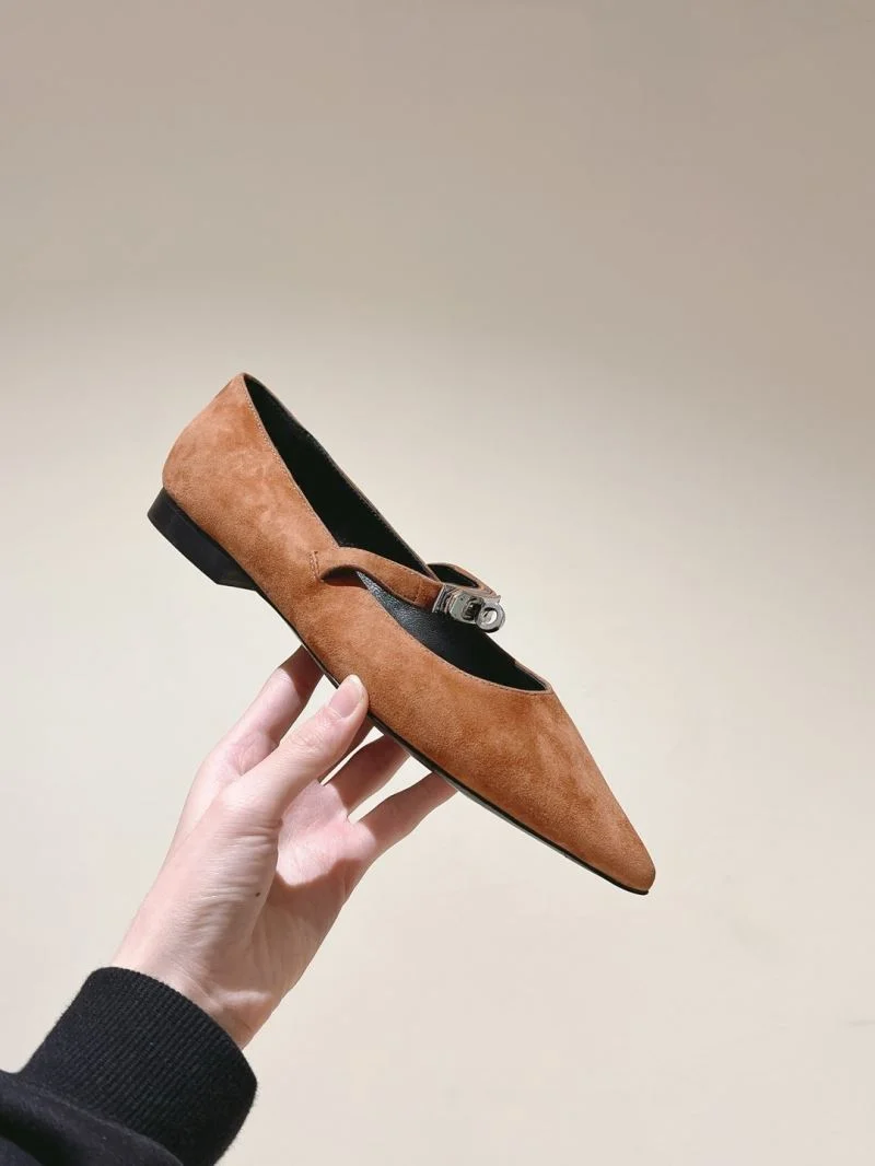 Classic Hermes Low Shoes 26757
