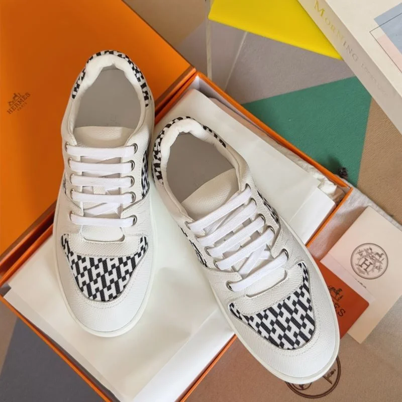 Effortless Hermes Low Shoes 26762