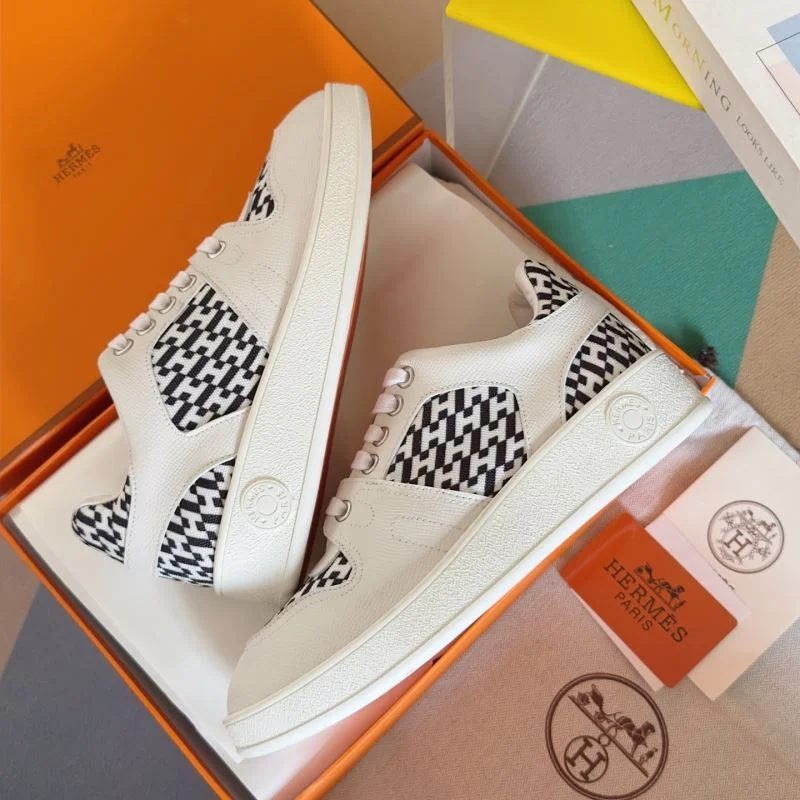 Effortless Hermes Low Shoes 26762