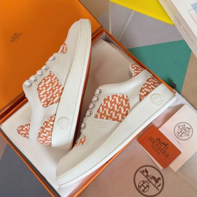 Neat Hermes Low Shoes 26752