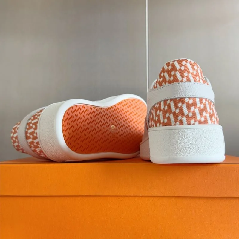 Neat Hermes Low Shoes 26752