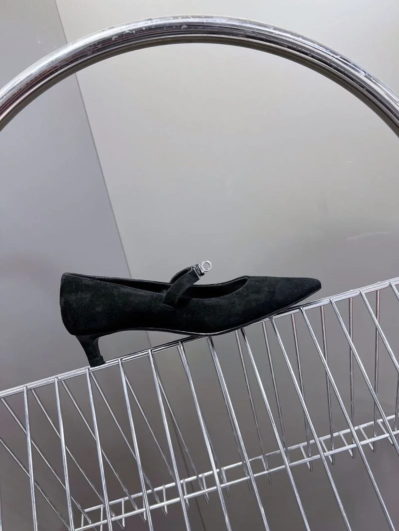 Classic Hermes Low Shoes 26740