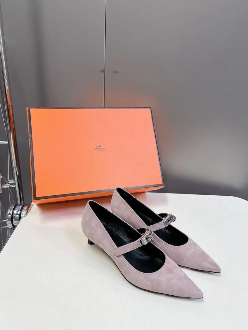 Refined Hermes Low Shoes 26751