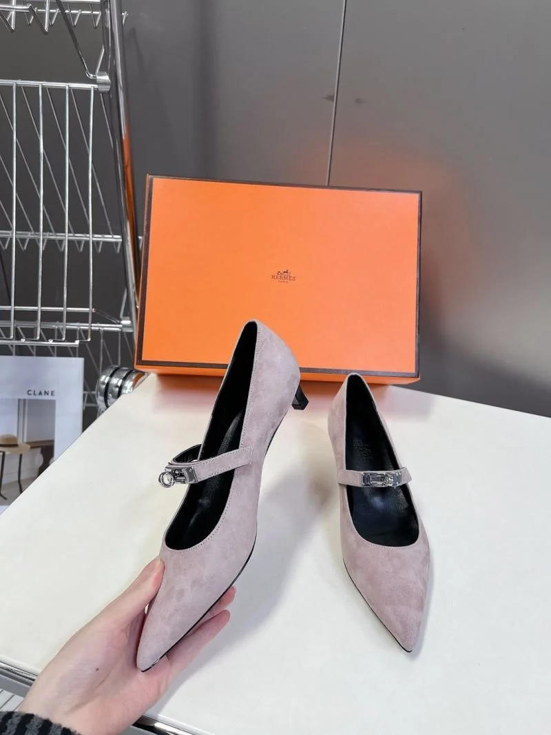 Refined Hermes Low Shoes 26751