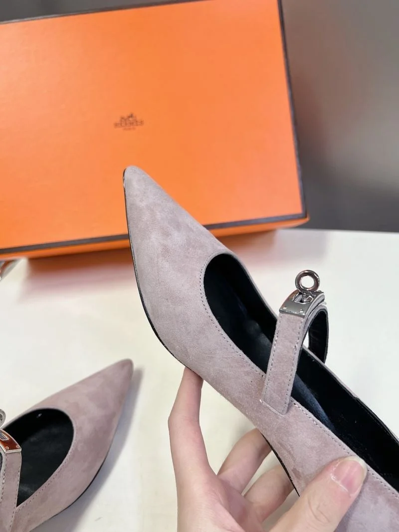 Refined Hermes Low Shoes 26751