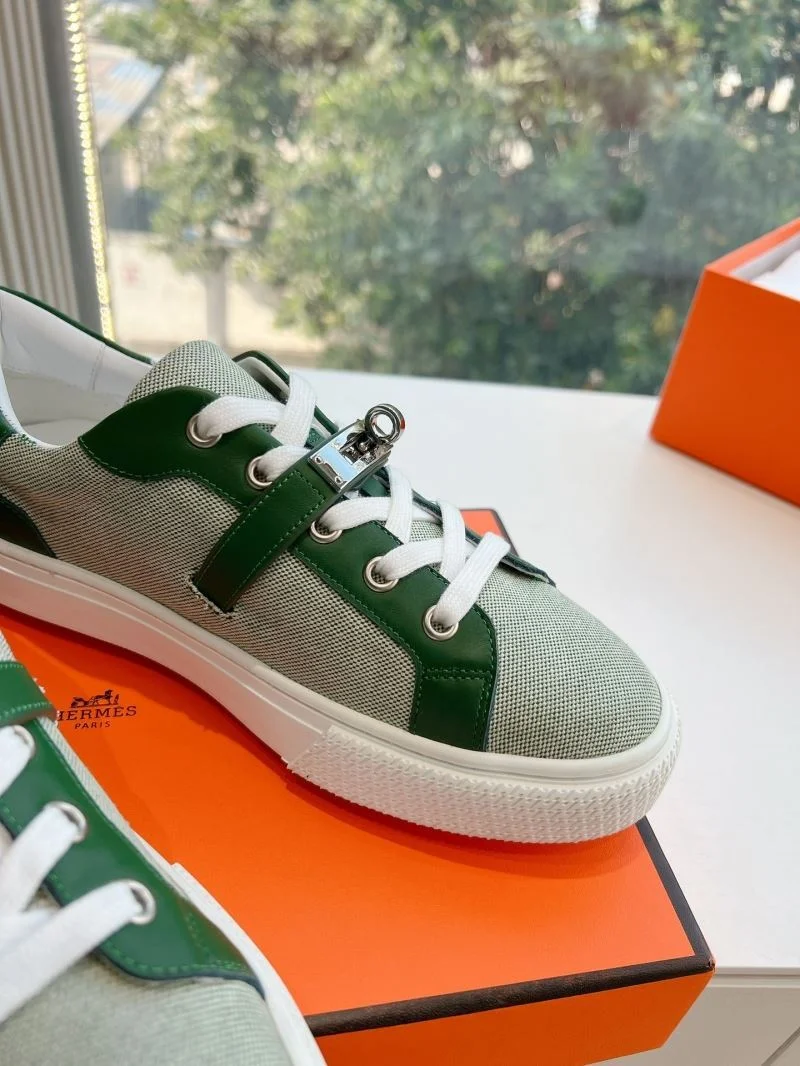 Effortless Hermes Low Shoes 26744