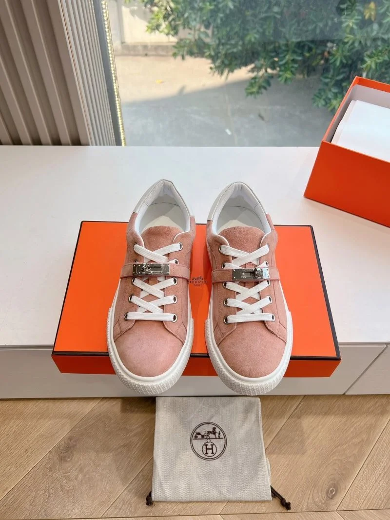 Hermes Low Shoes Vibrant 26734