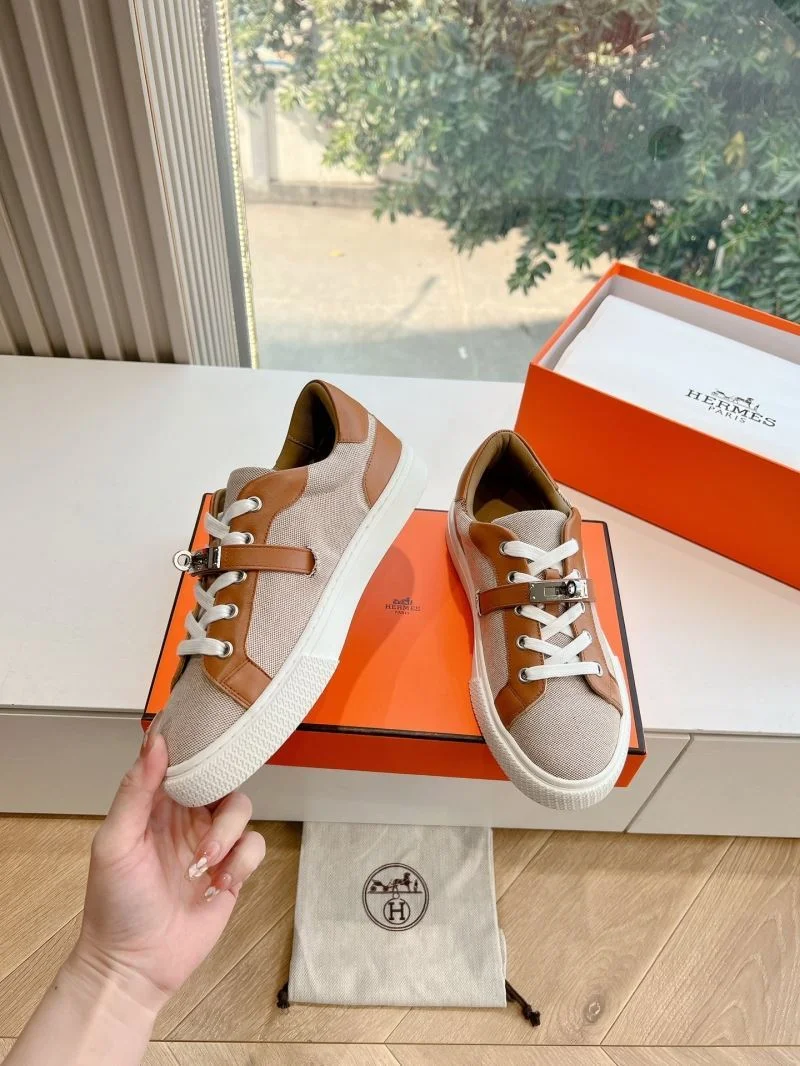 Hermes Low Shoes Bold 26735