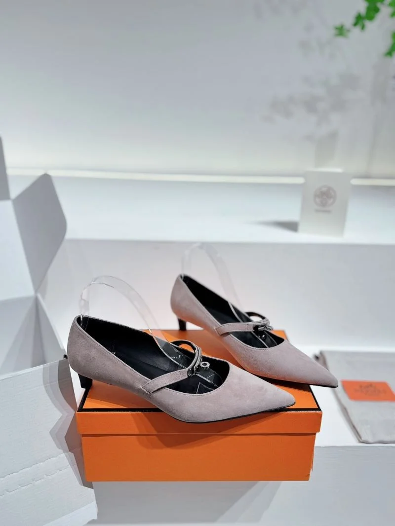 BestValue Hermes Low Shoes 26704