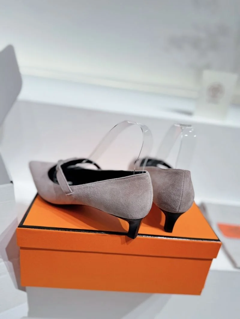BestValue Hermes Low Shoes 26704