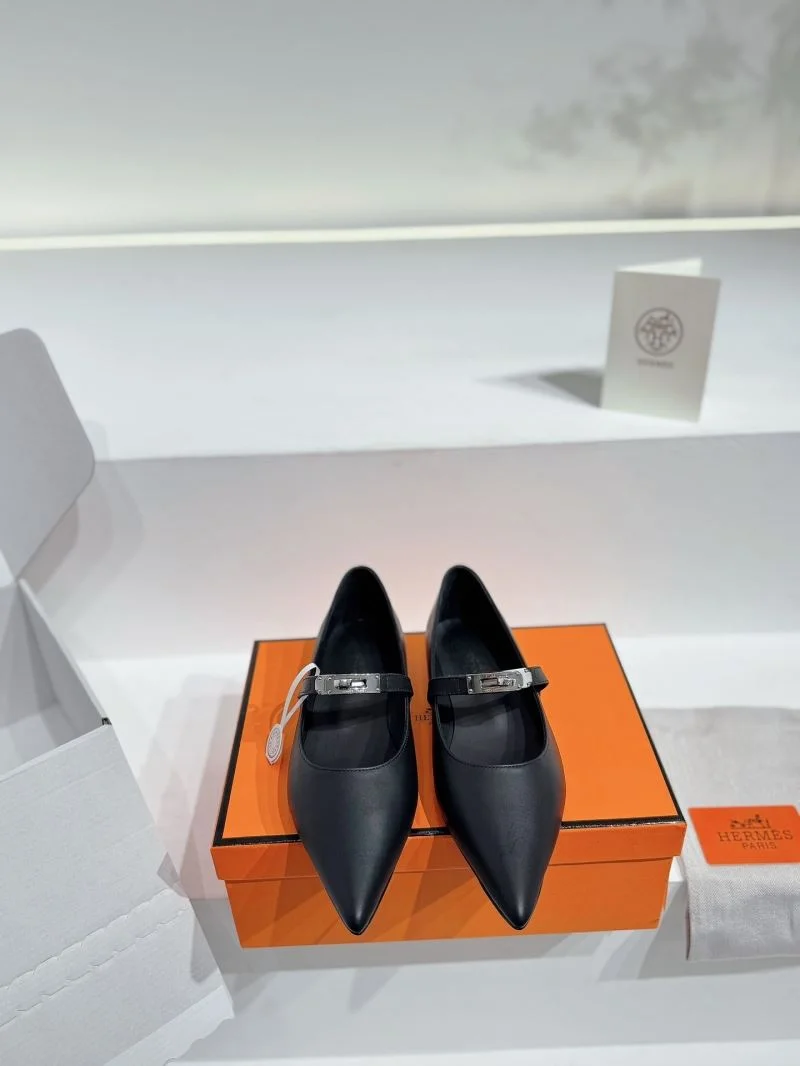 Durable Hermes Low Shoes 26708