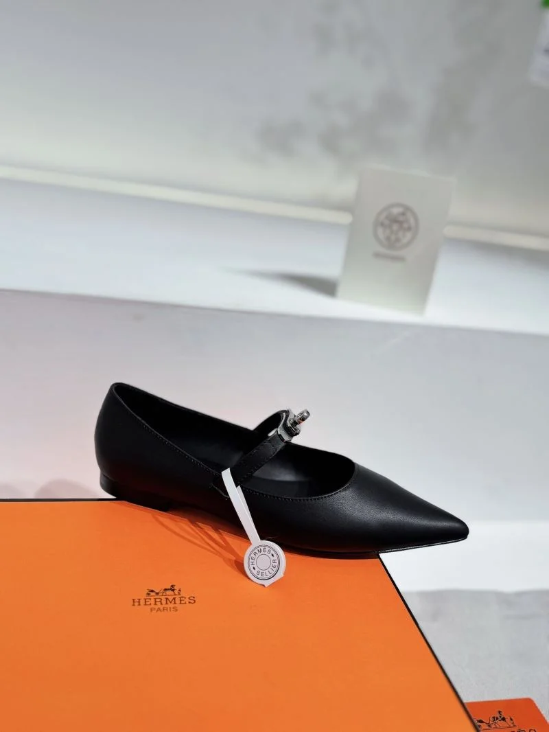Durable Hermes Low Shoes 26708