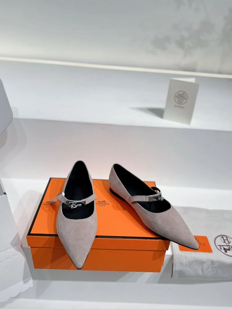 UrbanStyle Hermes Low Shoes 26701