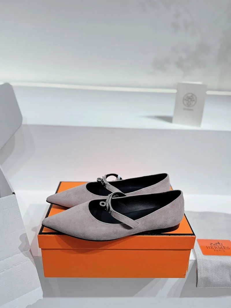 UrbanStyle Hermes Low Shoes 26701