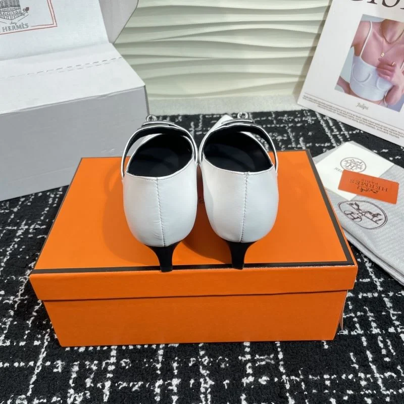 Hermes Low Shoes Chic 27721