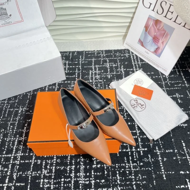 Hermes Low Shoes Functional 27744