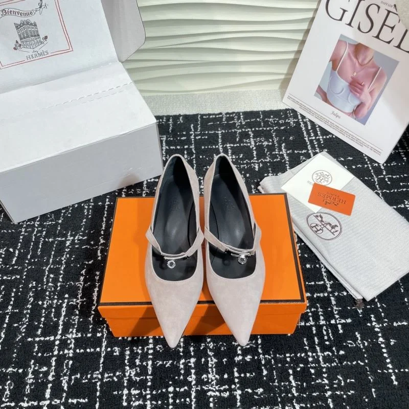 UrbanChic Hermes Low Shoes 27714