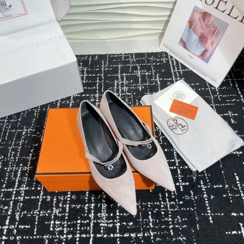 UrbanChic Hermes Low Shoes 27714