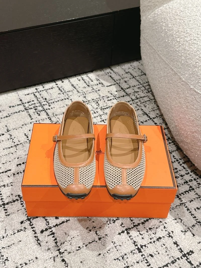 EyeCatching Hermes Low Shoes 27735