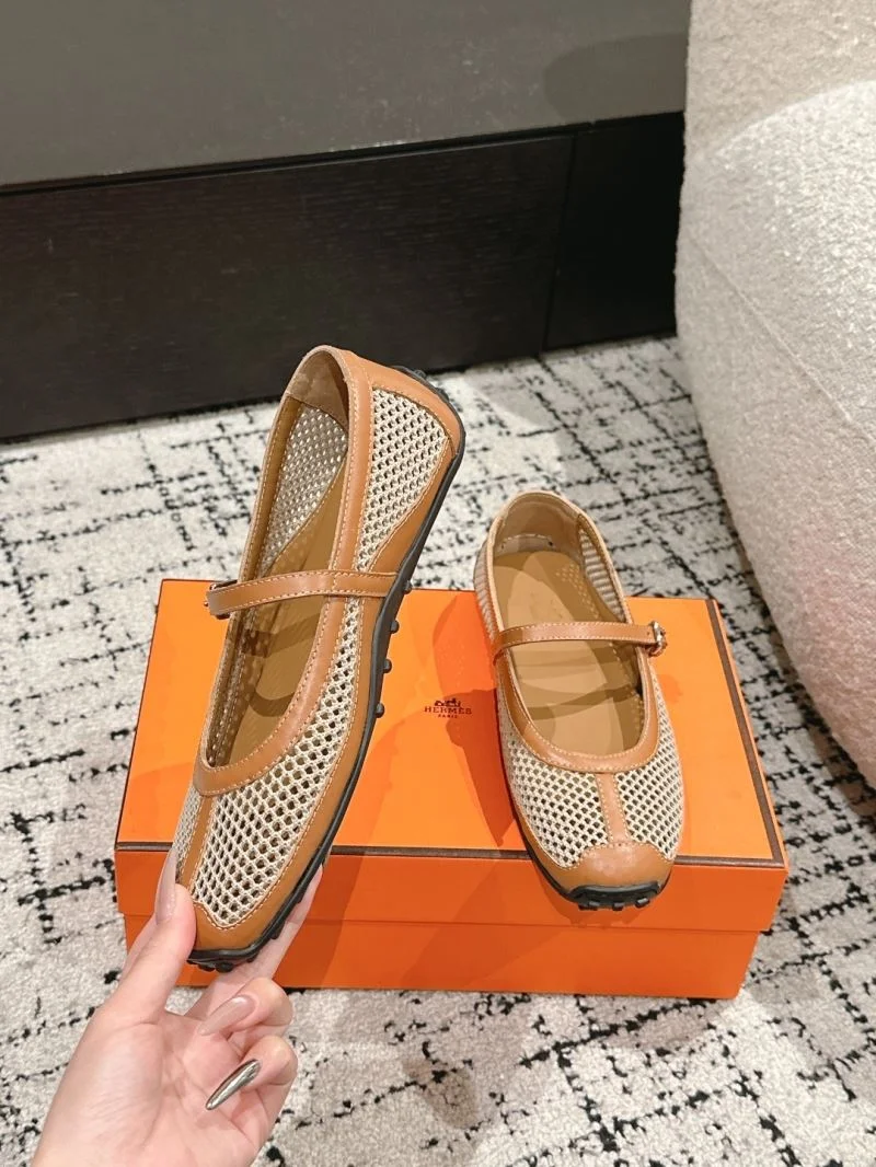 EyeCatching Hermes Low Shoes 27735