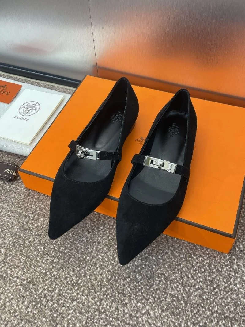 HighPerformance Hermes Low Shoes 27706