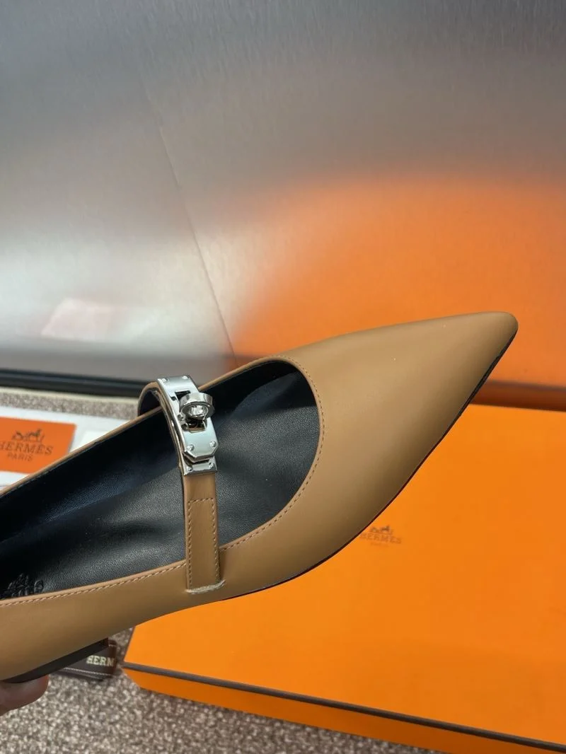 Hermes Low Shoes Seasonal 27683