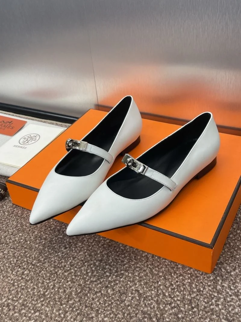 AllSeason Hermes Low Shoes 27691