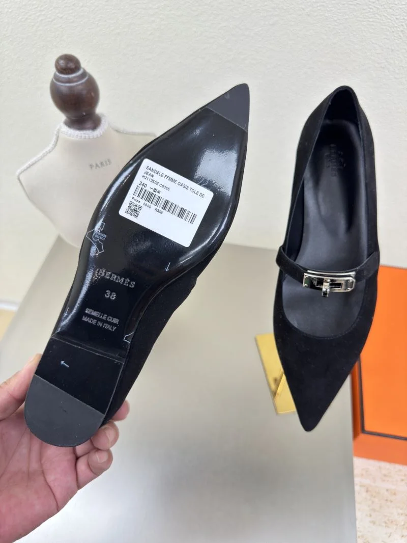 Efficient Hermes Low Shoes 27674