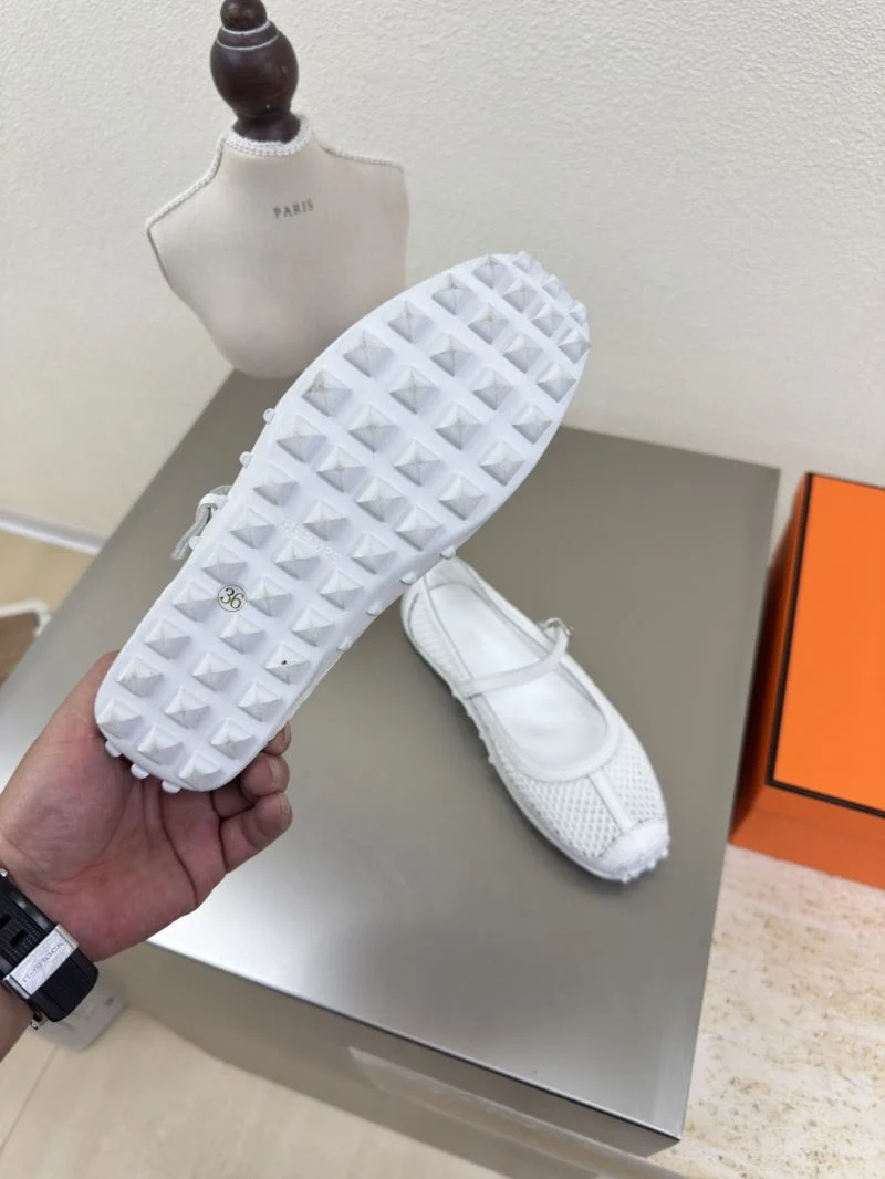 Hermes Low Shoes Stretchable 27665