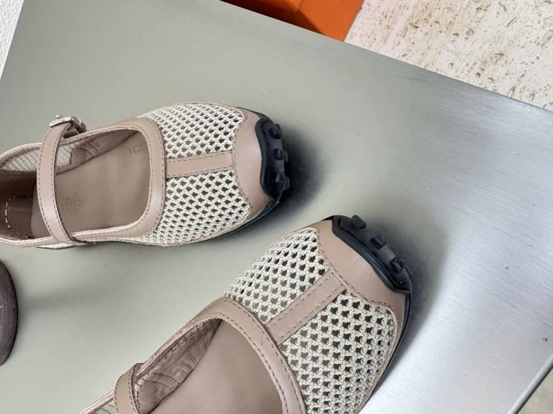 ComfortFit Hermes Low Shoes 27667