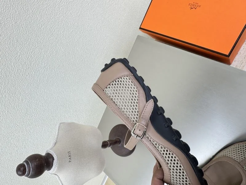 ComfortFit Hermes Low Shoes 27667