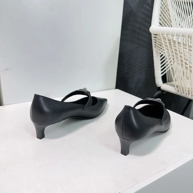 Hermes Low Shoes Unisex 27654