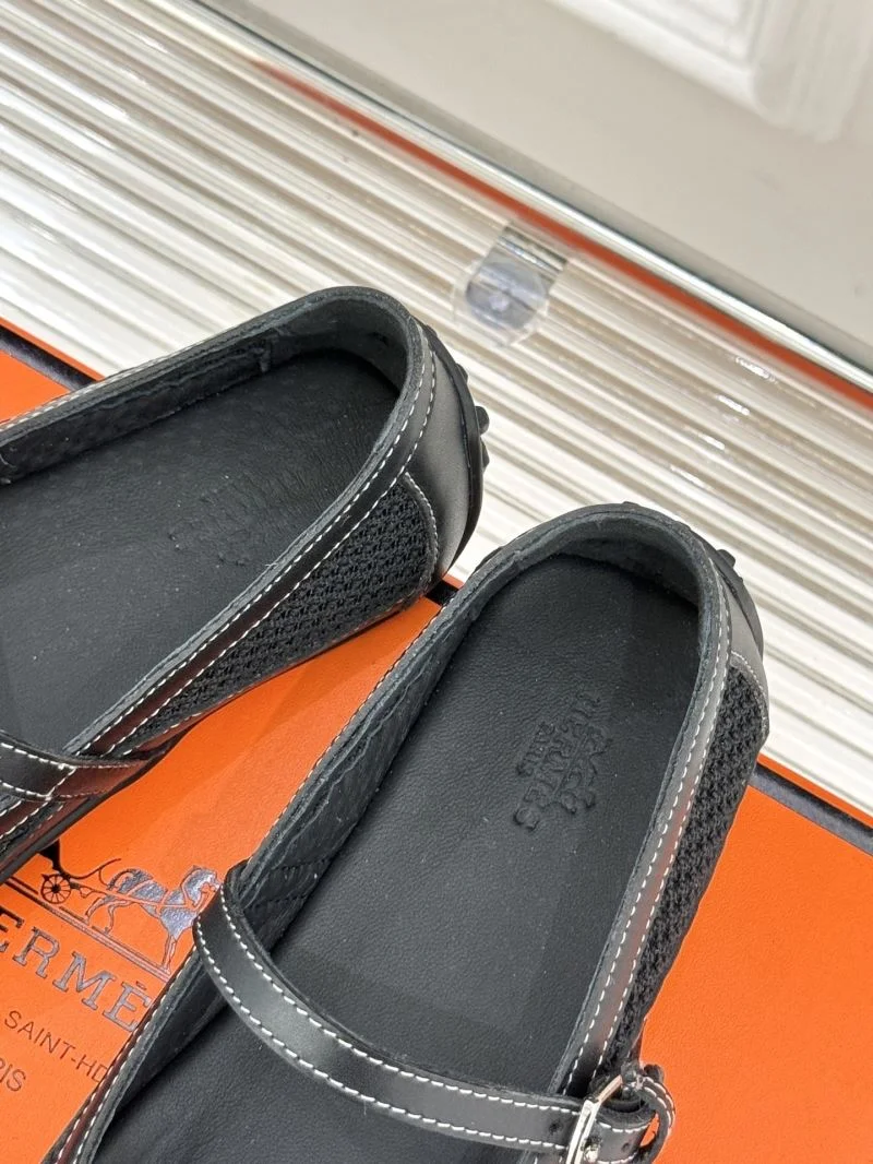 Hermes Low Shoes Stylish 27634