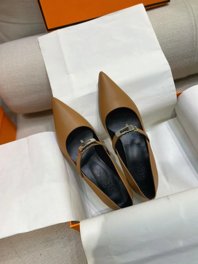 Practical Hermes Low Shoes 27632