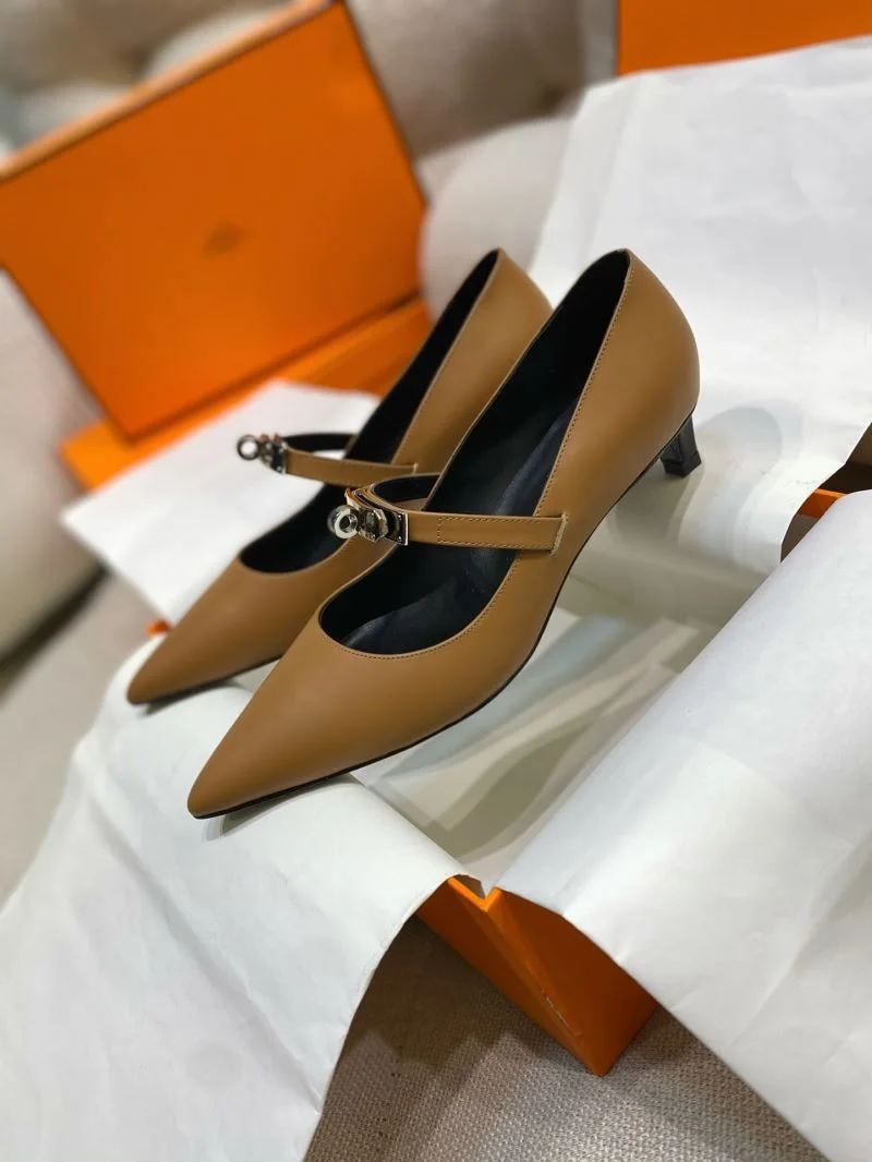 Practical Hermes Low Shoes 27632