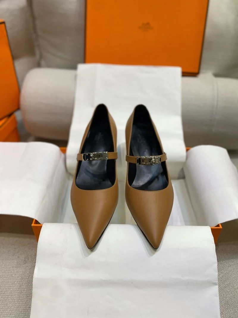 Practical Hermes Low Shoes 27632