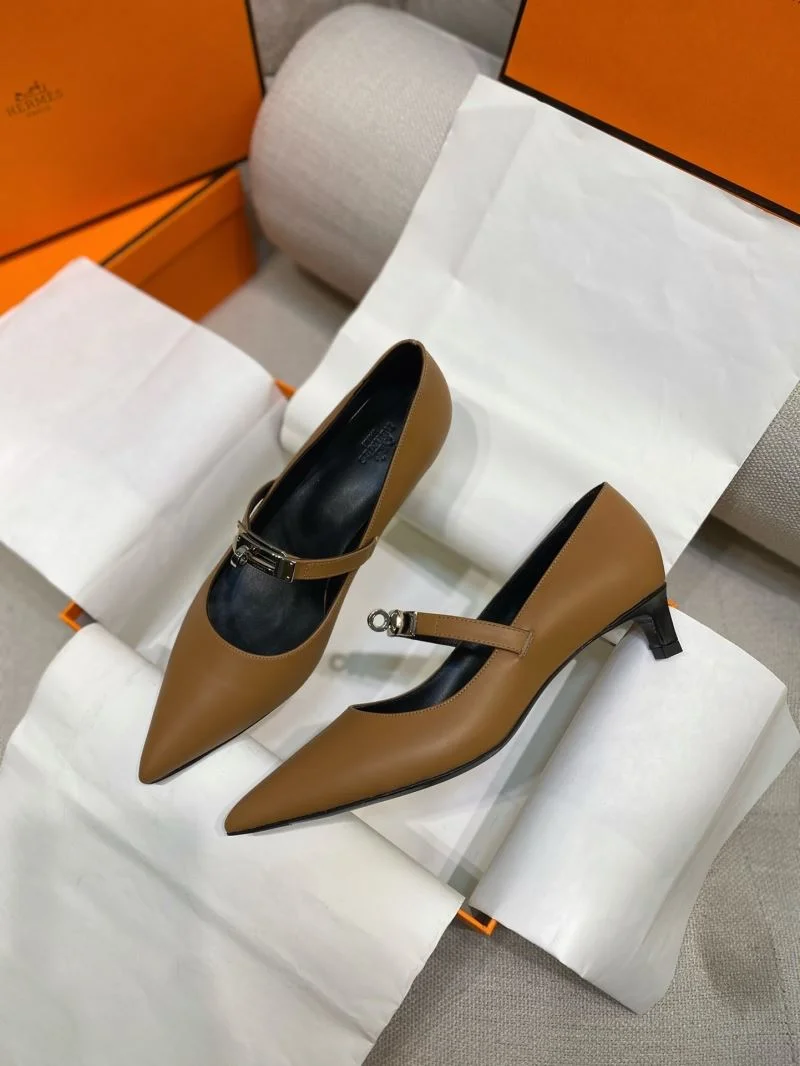 Practical Hermes Low Shoes 27632