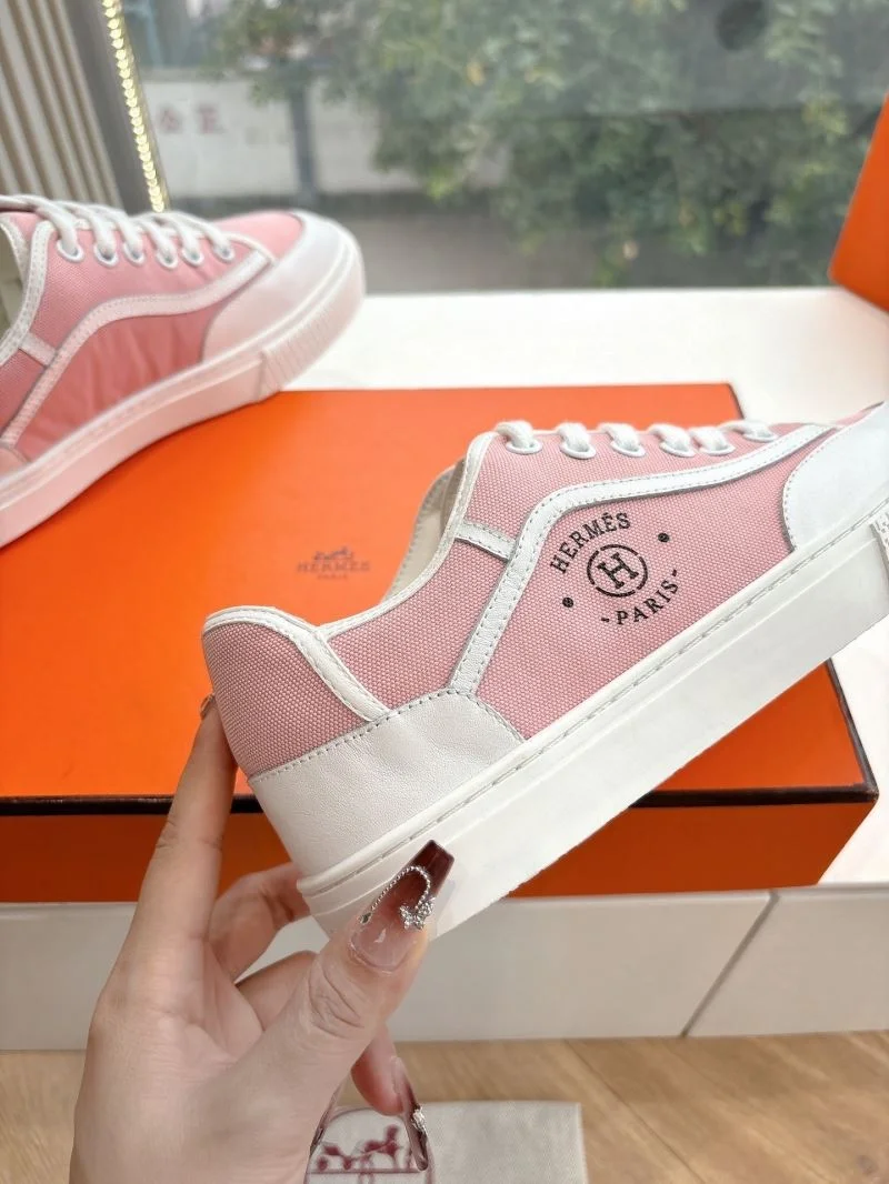 Hermes Low Shoes Premium 27292