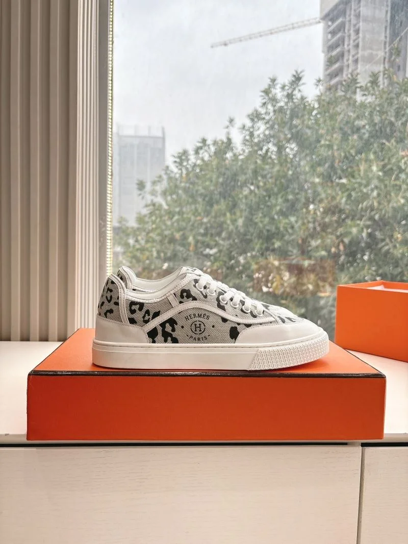 Hermes Low Shoes GoAnywhere 27303