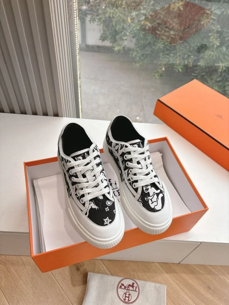 Hermes Low Shoes Breathable 27296