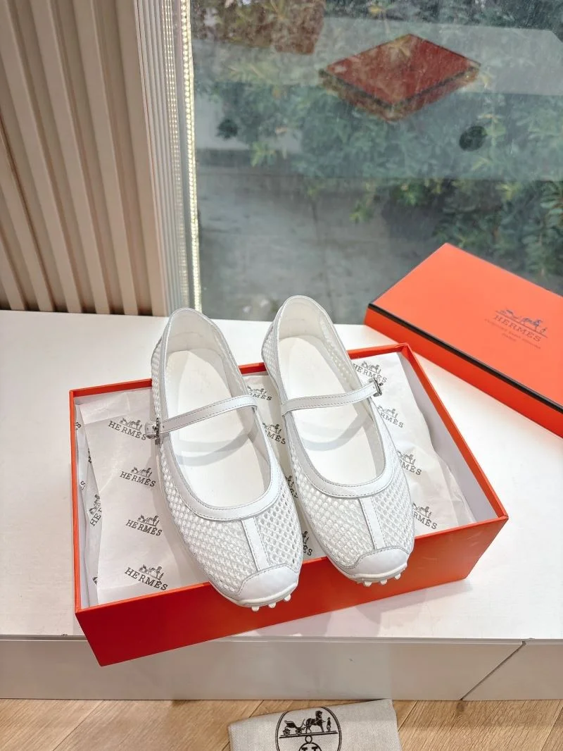 Hermes Low Shoes Premium 27285
