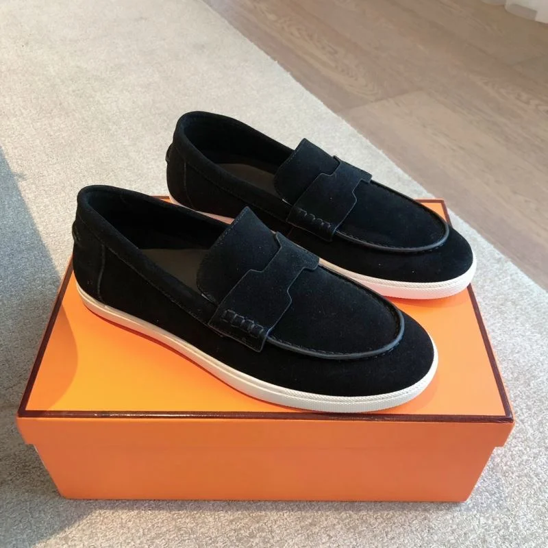Flexible Hermes Low Shoes 27300