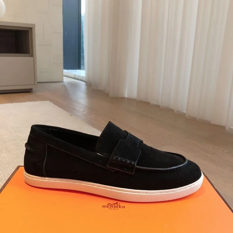 Flexible Hermes Low Shoes 27300