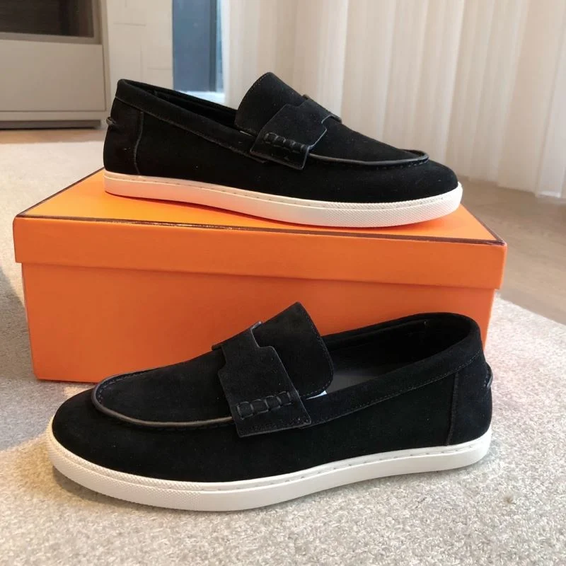 Flexible Hermes Low Shoes 27300