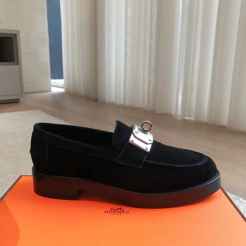 Hermes Low Shoes Sporty 27244