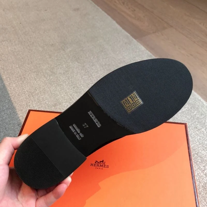 Hermes Low Shoes Sporty 27244