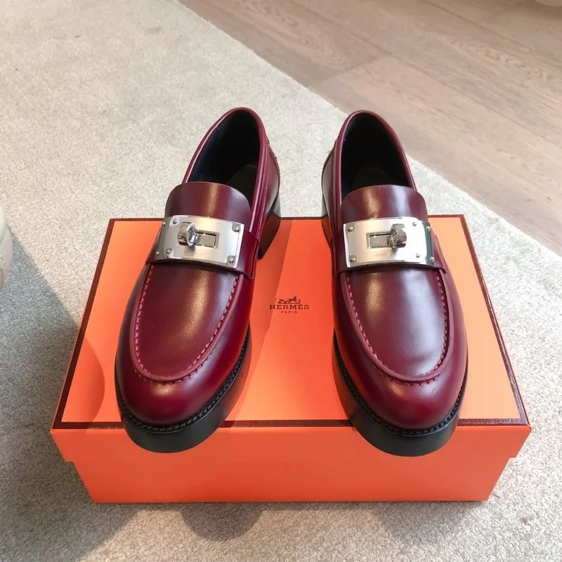 Hermes Low Shoes Elegant 27246