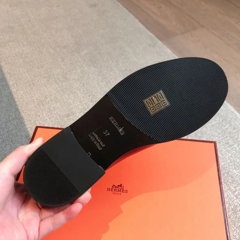 Hermes Low Shoes Elegant 27246